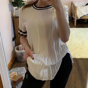 T shirt FREE WITH ANY PURCHASE